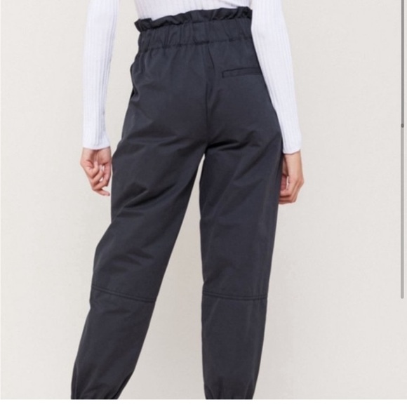 Urban Outfitters Evon High Waisted Paperbag Jogger Drawstring Pants - Picture 3 of 13
